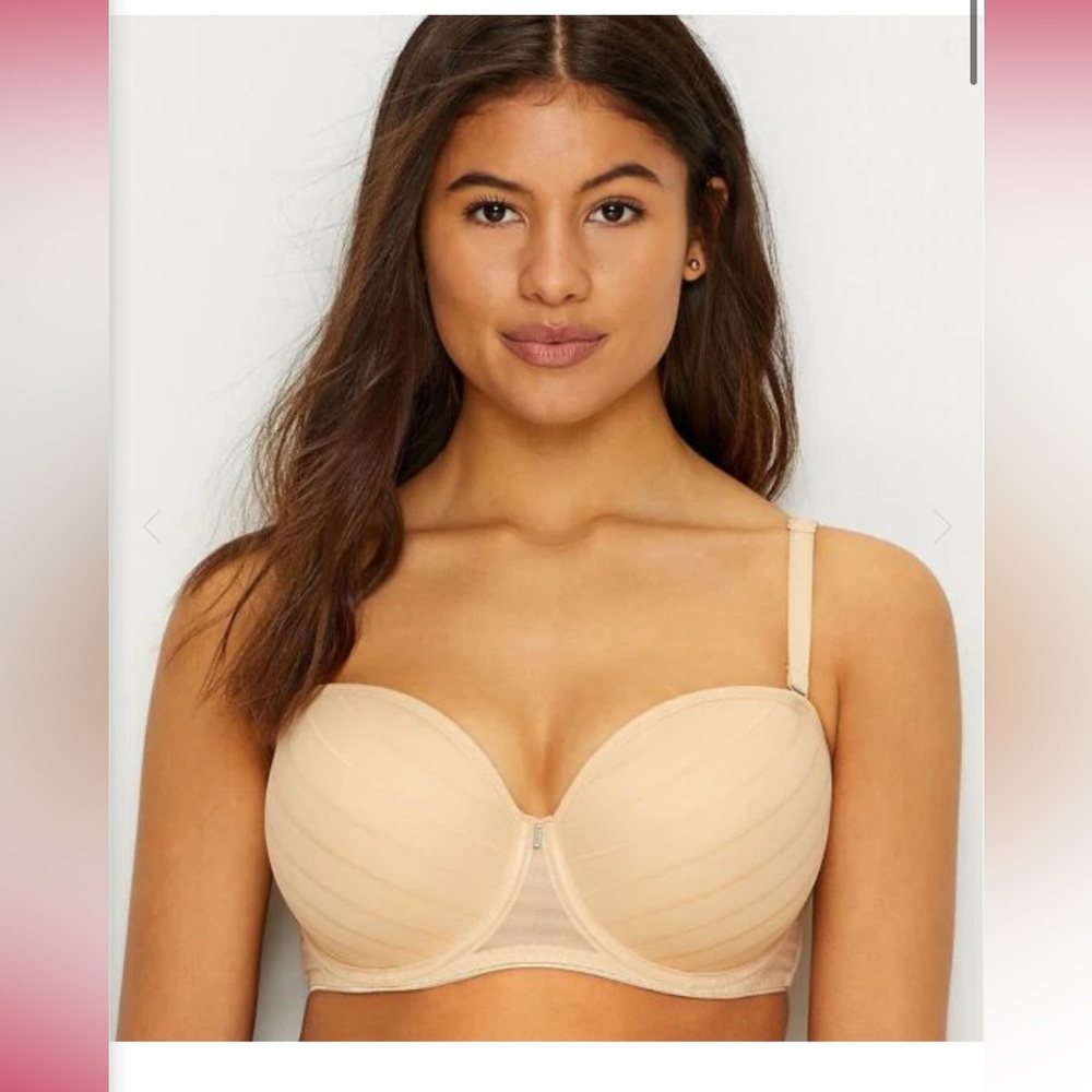 Freya Cameo Underwire Deco Strapless Molded Bra in Sand